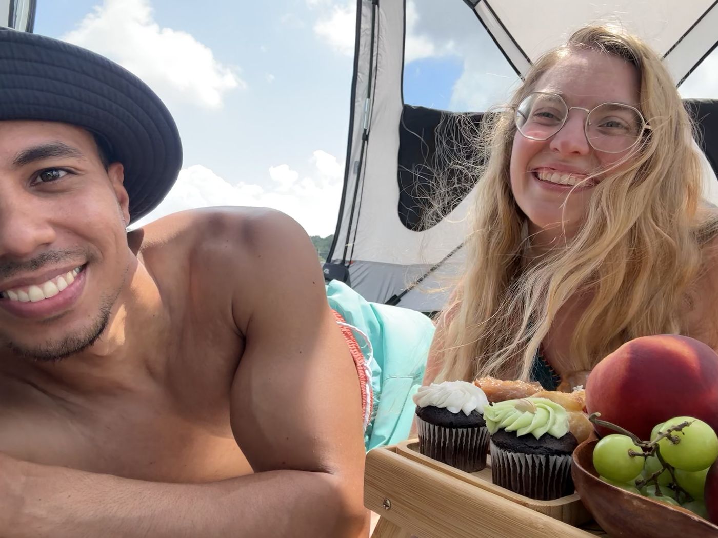 Steward and Jordyne, co-founders of Offline